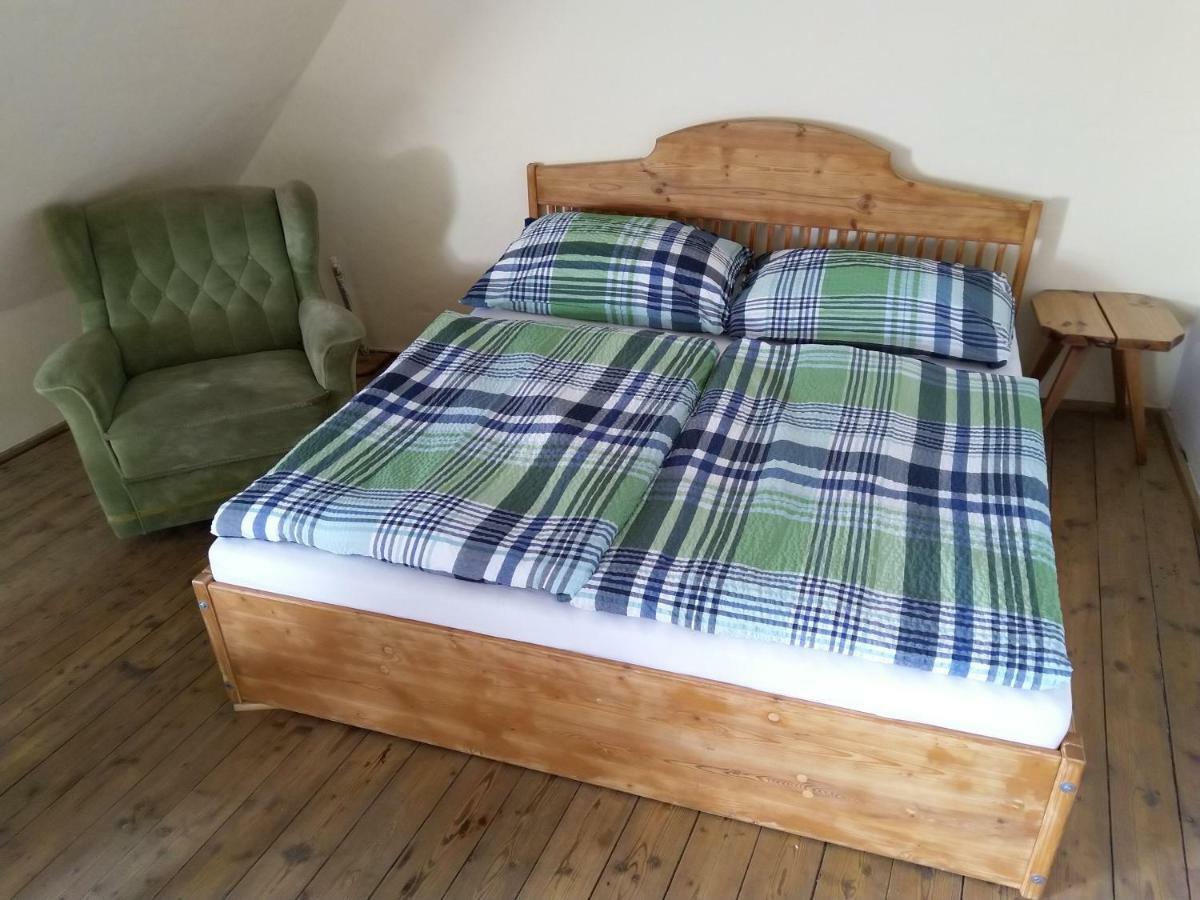 Lazy River Hostel Loket Esterno foto